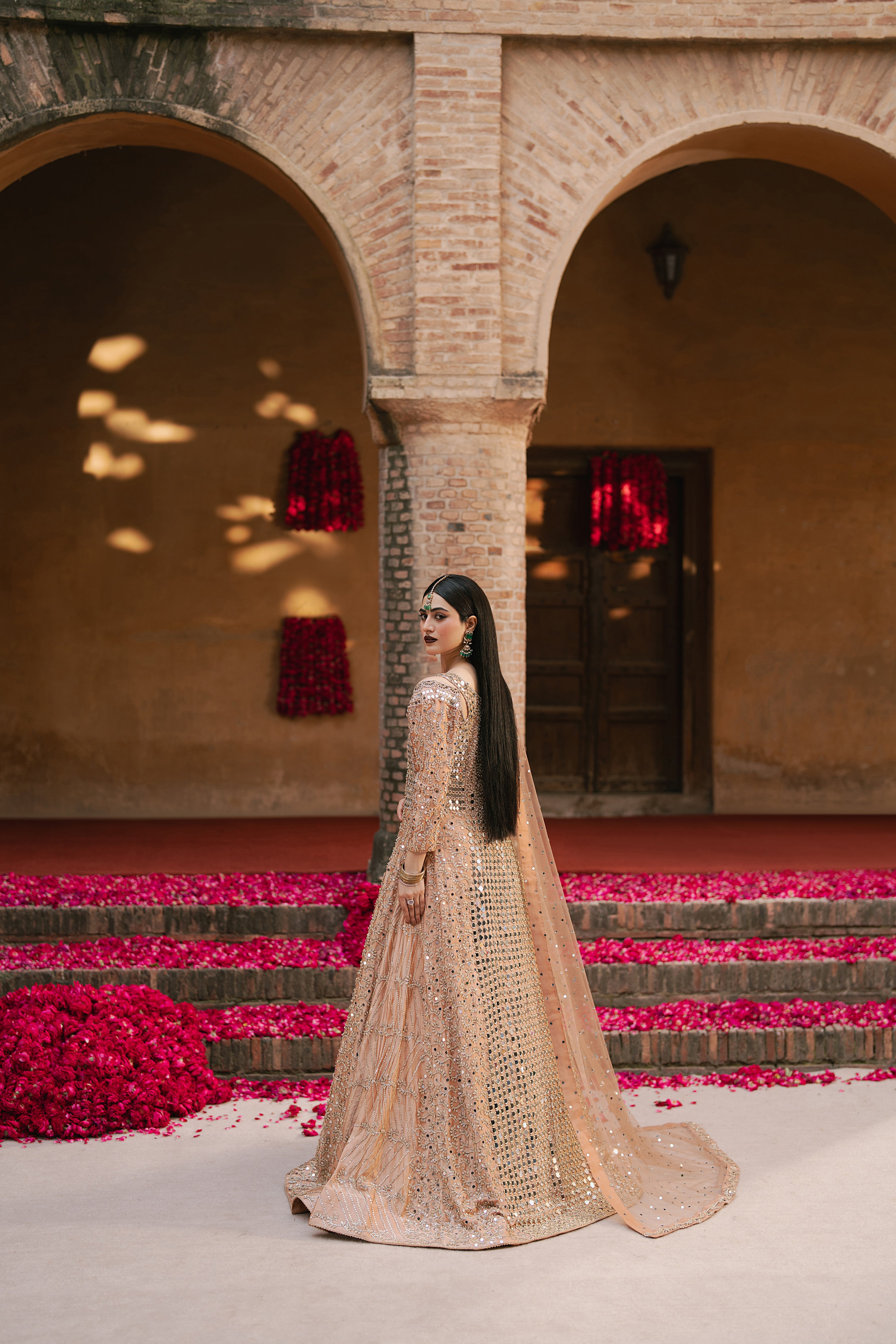 Khakistari Chandni