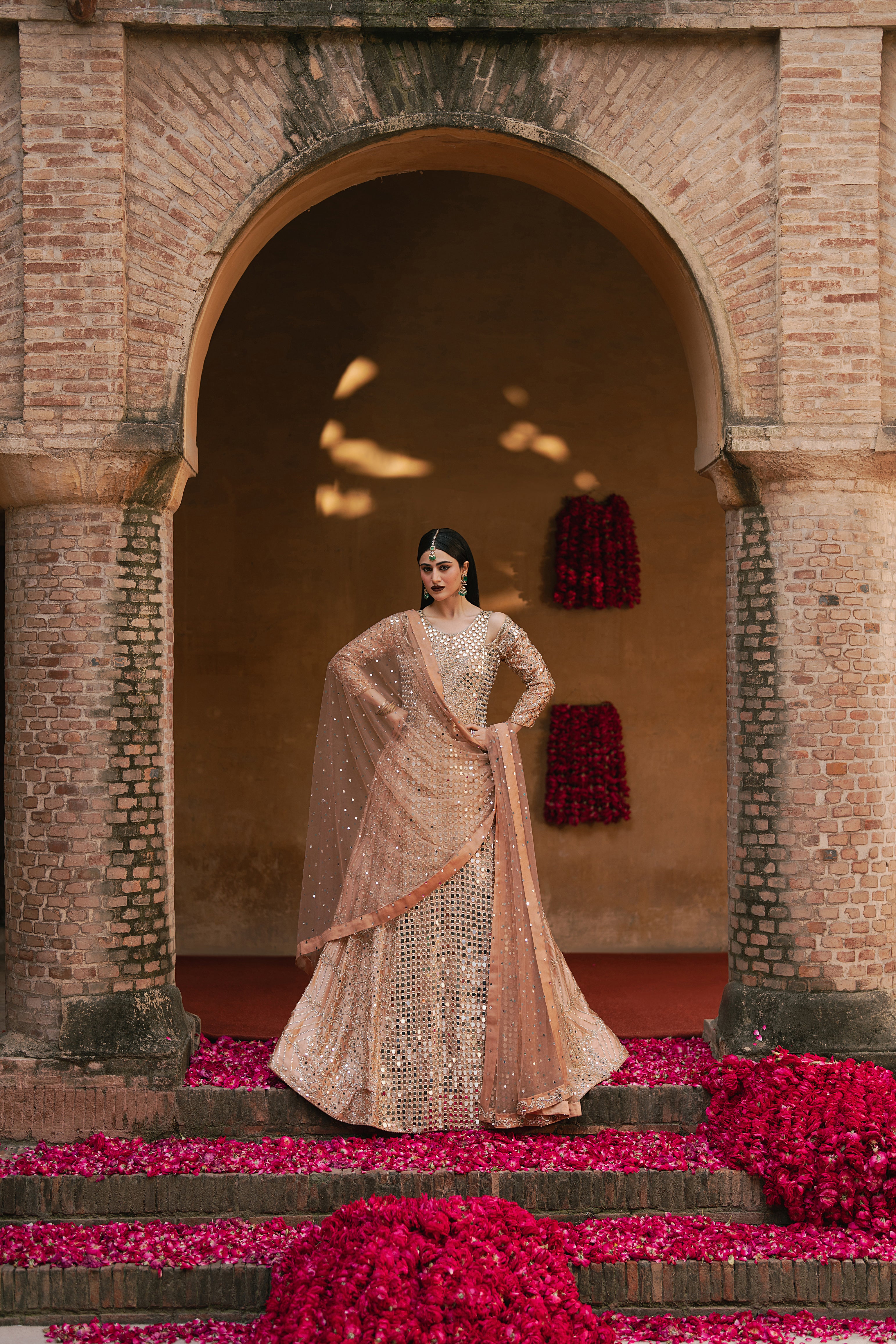 Khakistari Chandni