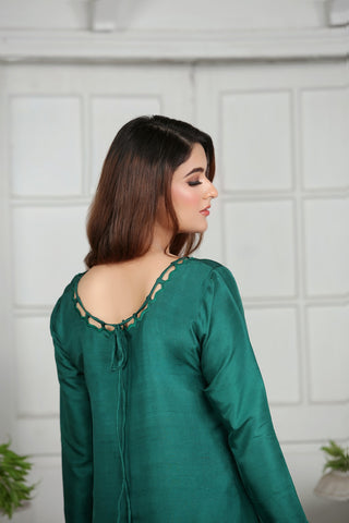 Bold Green 80 gram Silk Suit