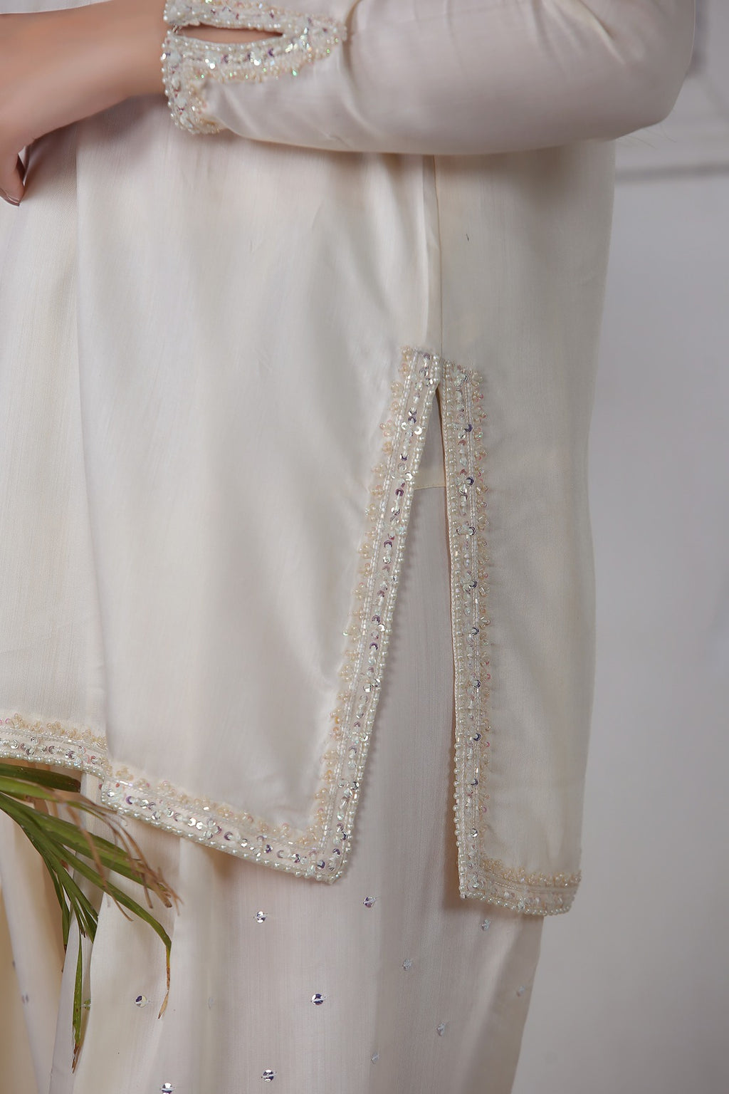 Ivory Coloured Luxurious Viscose