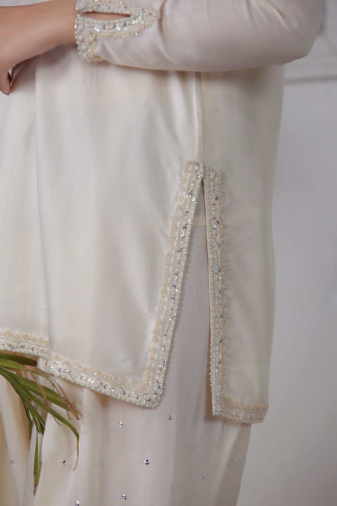 Ivory Coloured Luxurious Viscose