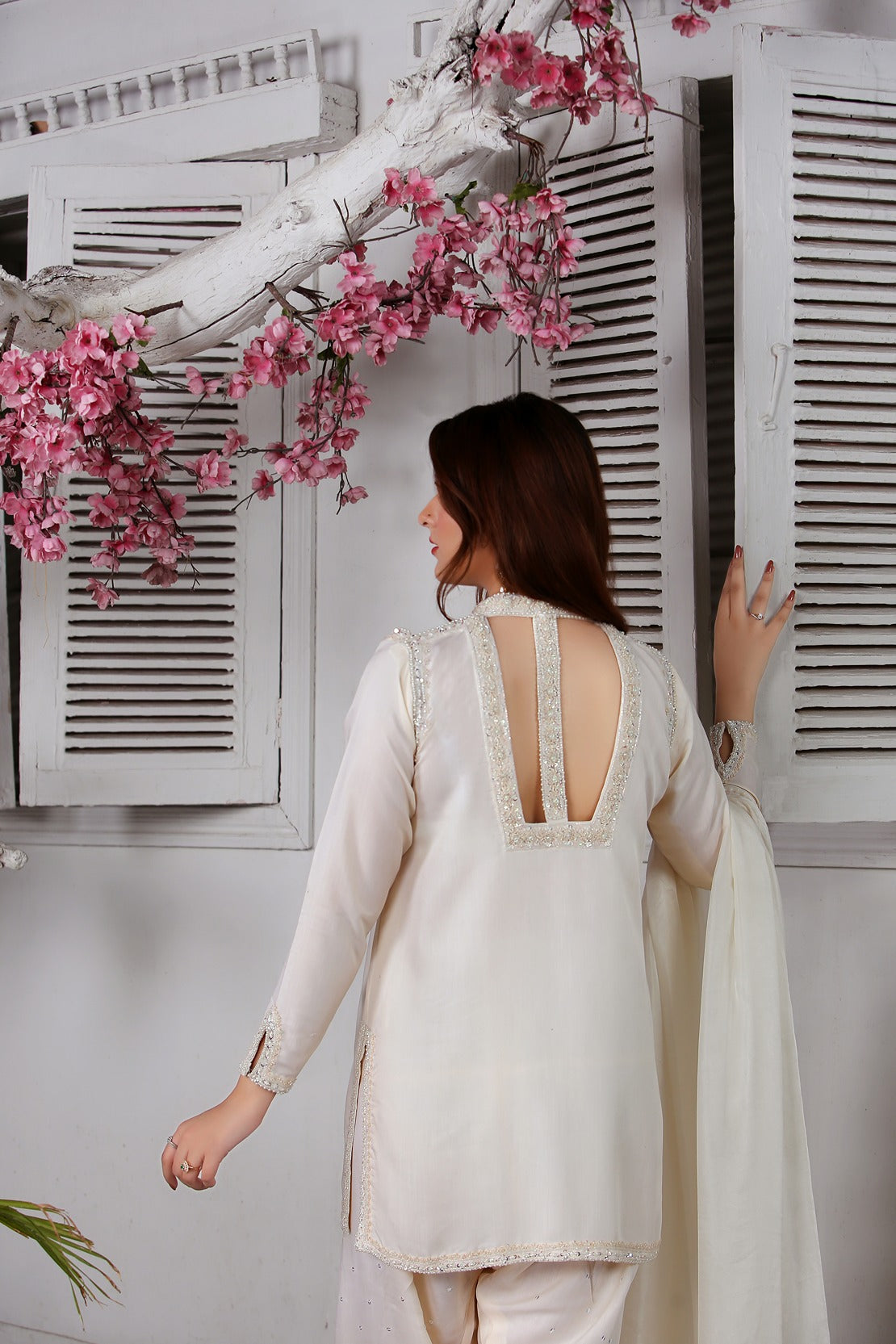 Ivory Coloured Luxurious Viscose